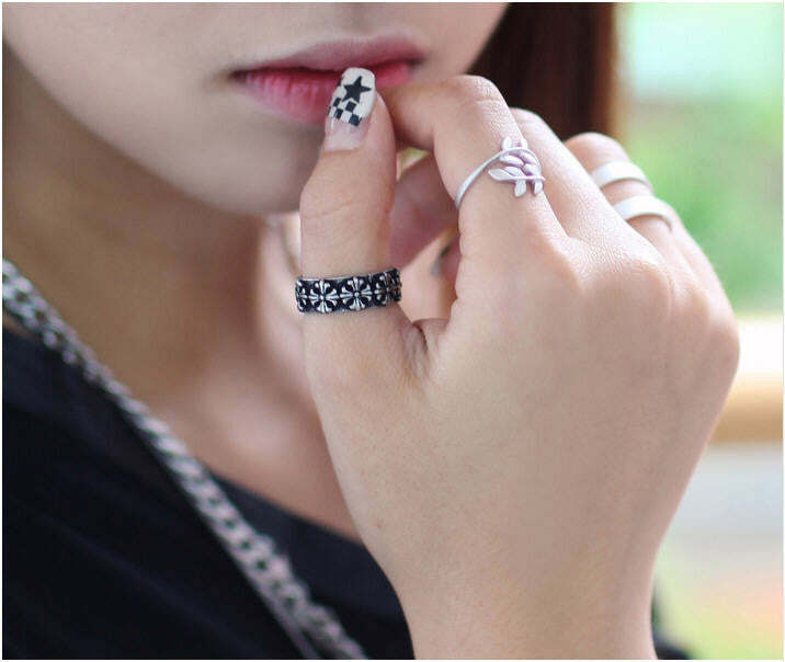 OLIVE BRANCH LEAF RING
