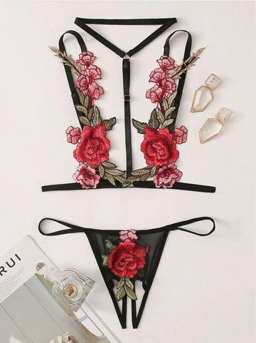 THREE-POINT EMBROIDERY TRANSPARENT PAJAMA LACE SUIT NIGHTDRESS