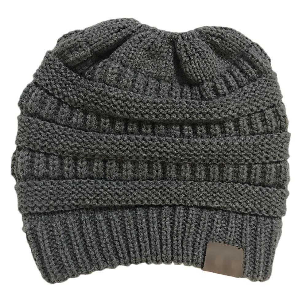Women's Winter Outdoor Warm Wool Hat Empty Top Horsetail Knitted Hat