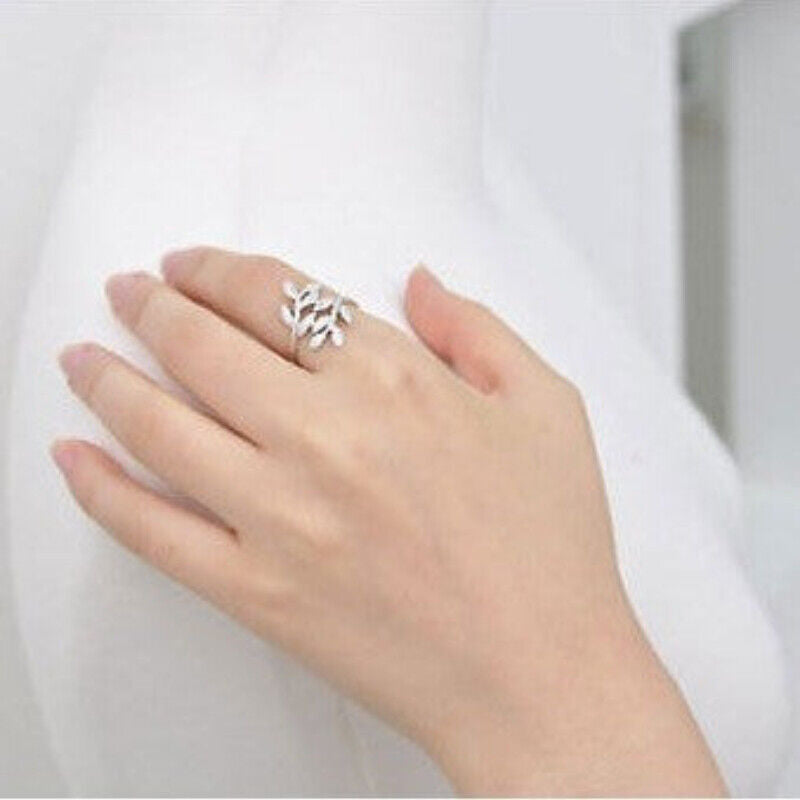 OLIVE BRANCH LEAF RING