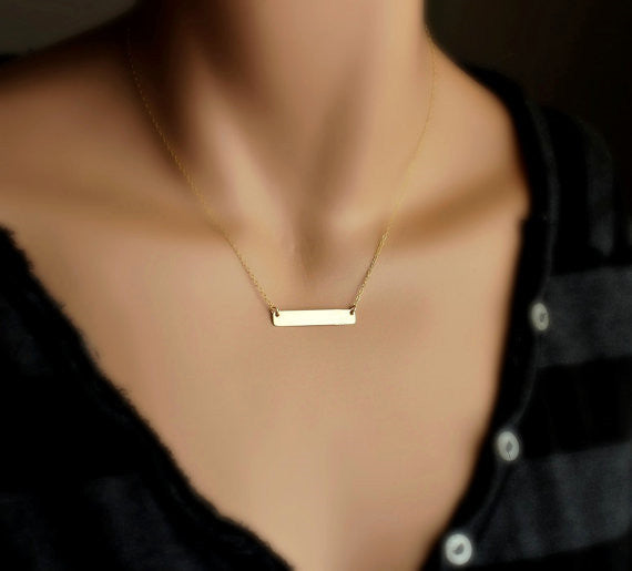 SIMPLE STRIP SHORT CLAVICLE NECKLACE