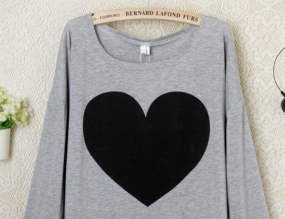 Heart Pattern Long Sleeve T-Shirt