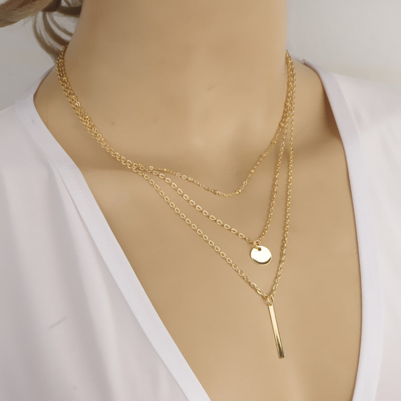 THREE LAYERS PAILLETTE STRIP PENDANT NECKLACE
