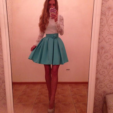 Scoop Long Sleeves Lace Patchwork Flared Pleated Short Dress