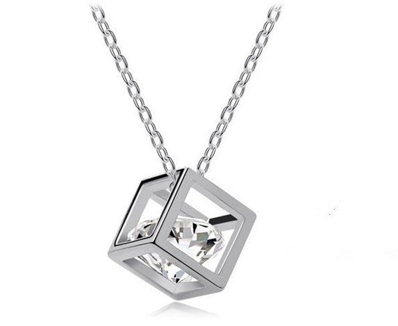 CRYSTAL ZIRCON CUBE PENDANT CLAVICLE NECKLACE