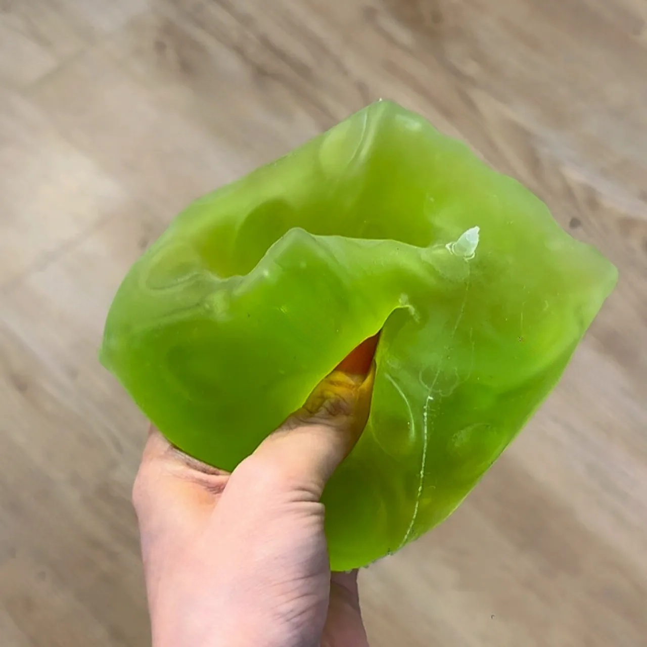 JUICY GUMMY JUMBO CHEESE SQUISHY BALL