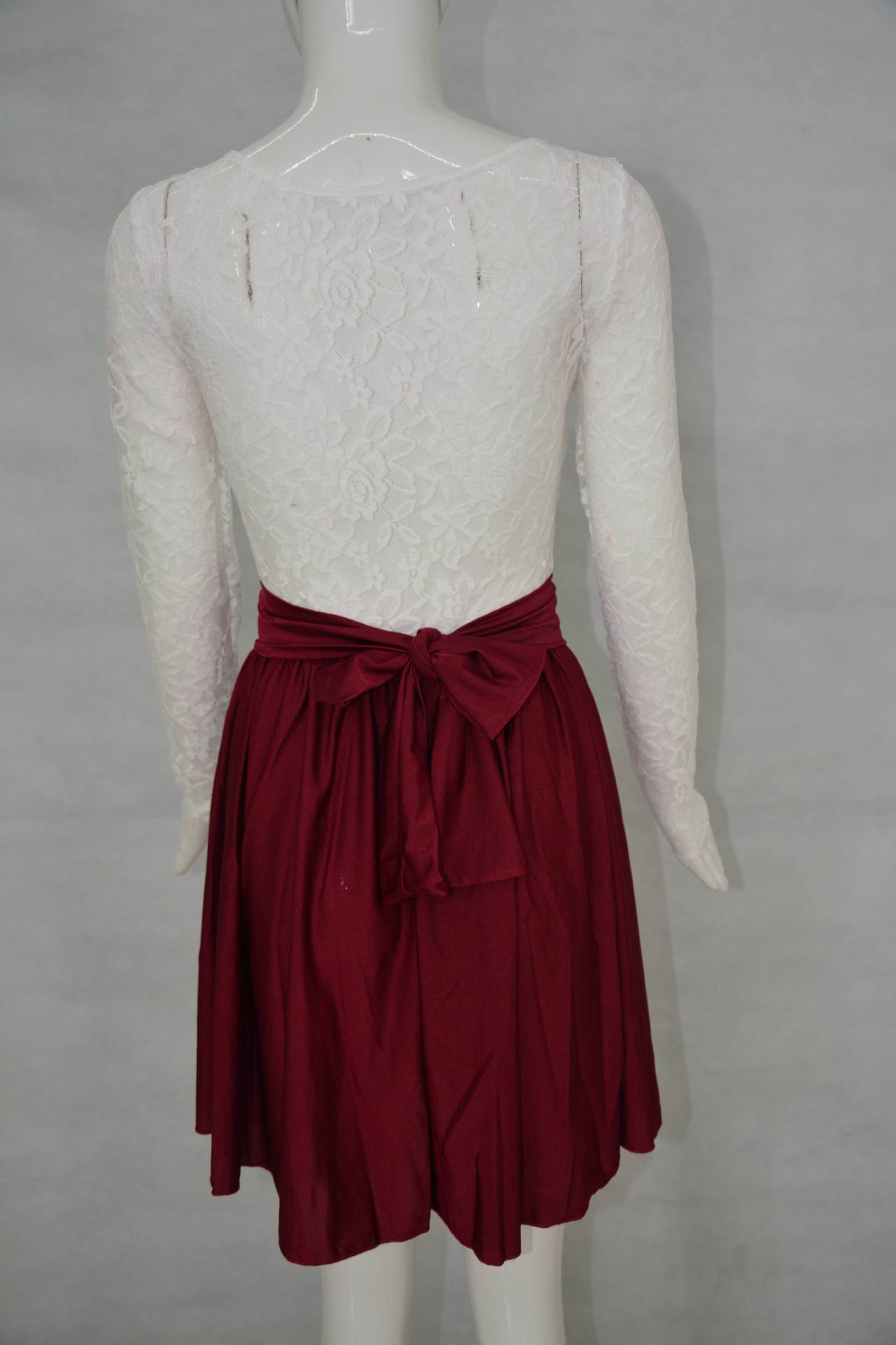 Scoop Long Sleeves Lace Patchwork Flared Pleated Short Dress