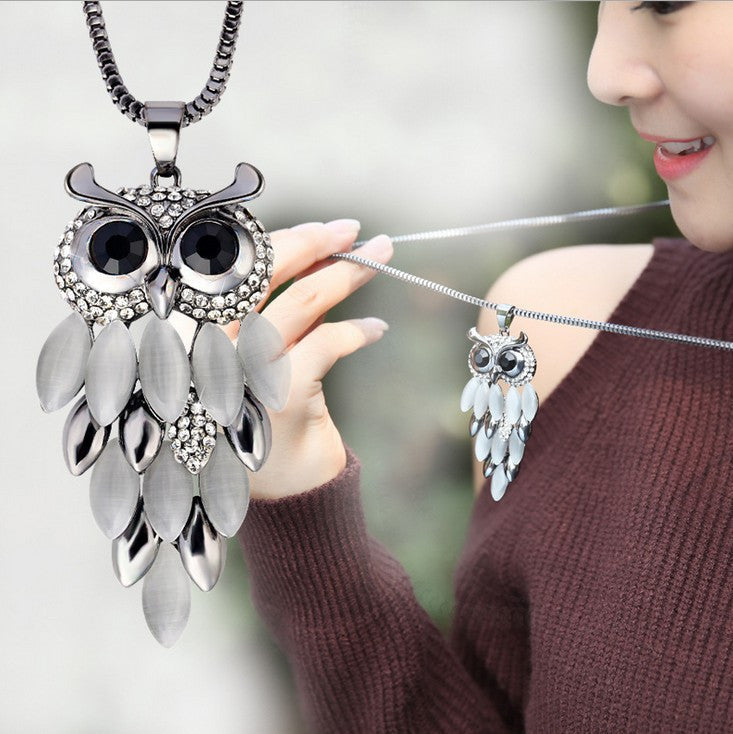UPSCALE OWL CLOTHING CHAIN EUROPE FASHION PENDANT NECKLACE