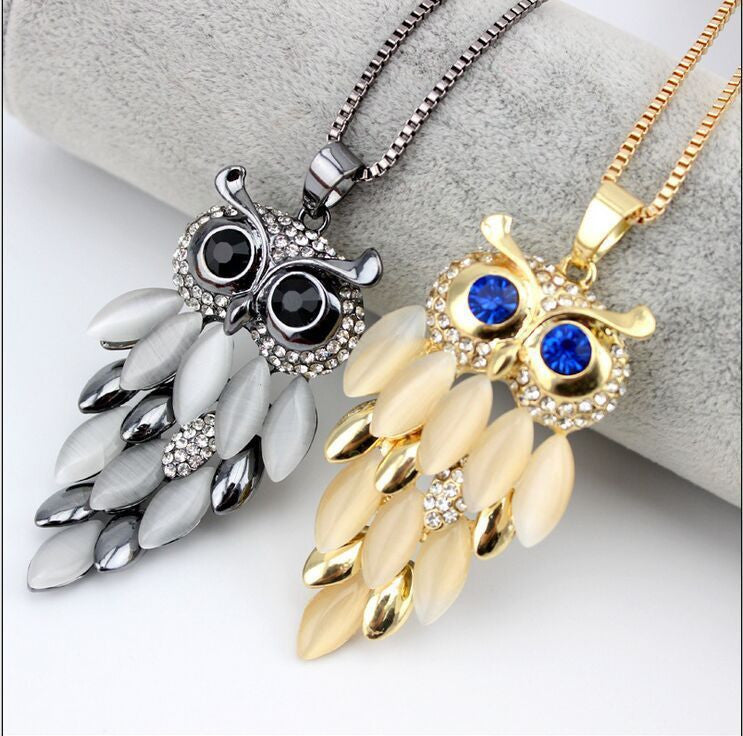 UPSCALE OWL CLOTHING CHAIN EUROPE FASHION PENDANT NECKLACE
