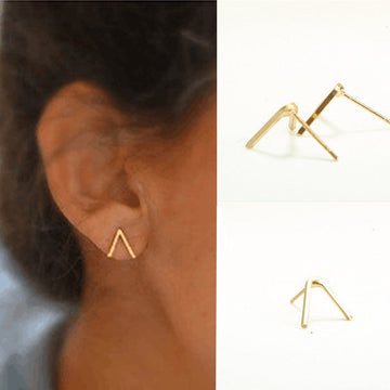 THE LETTER V WOMEN'S EARRINGS