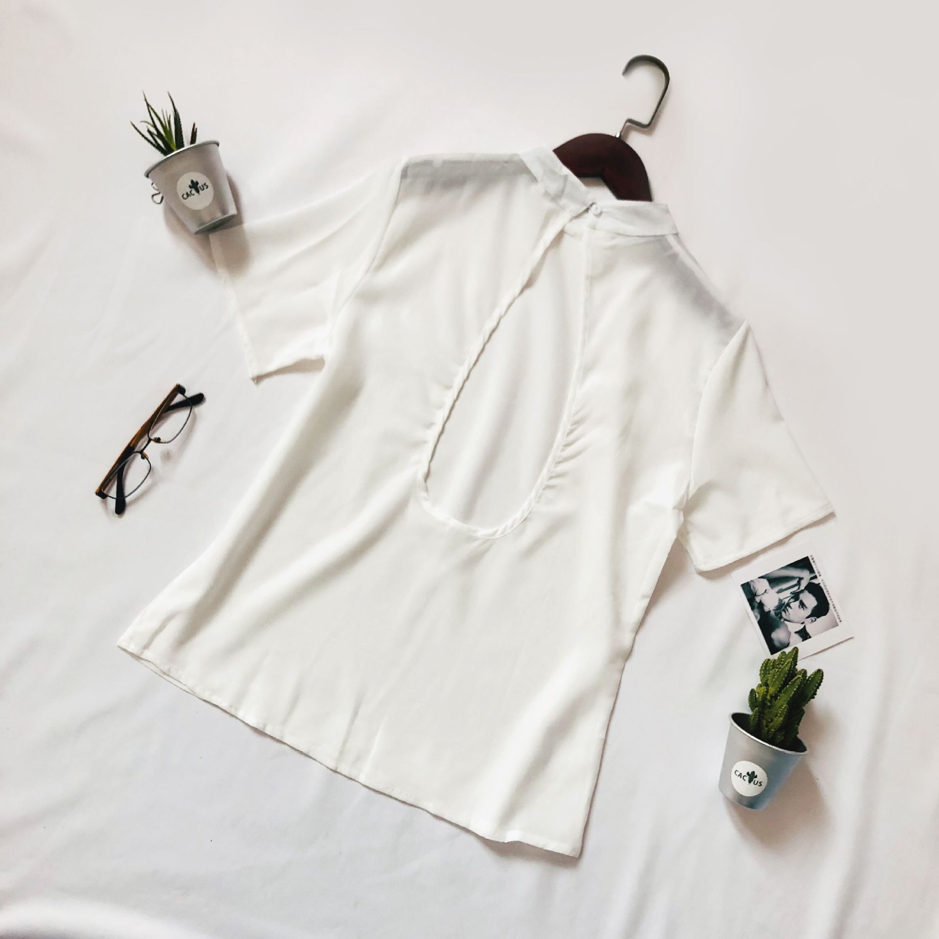 Halter Backless Short Sleeves Slim Sexy T-shirt