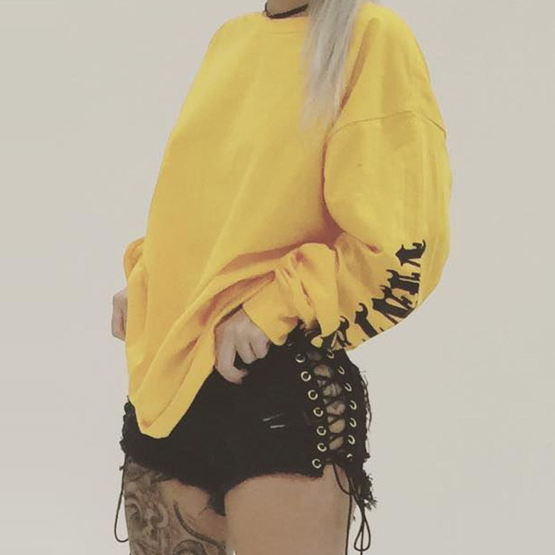 Pure Color Denim Hole Regular Slim Shorts