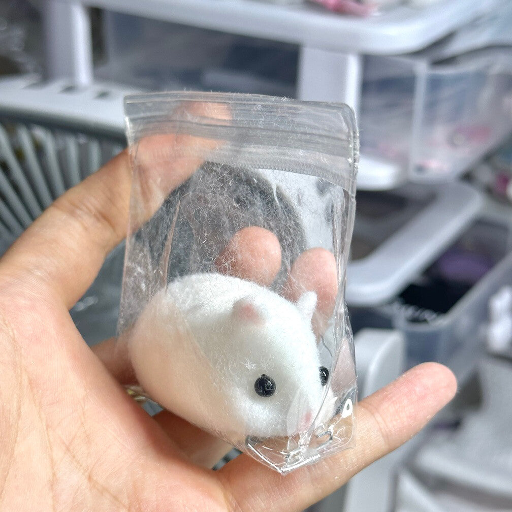 GUINEA PIG SQUISHY TOY