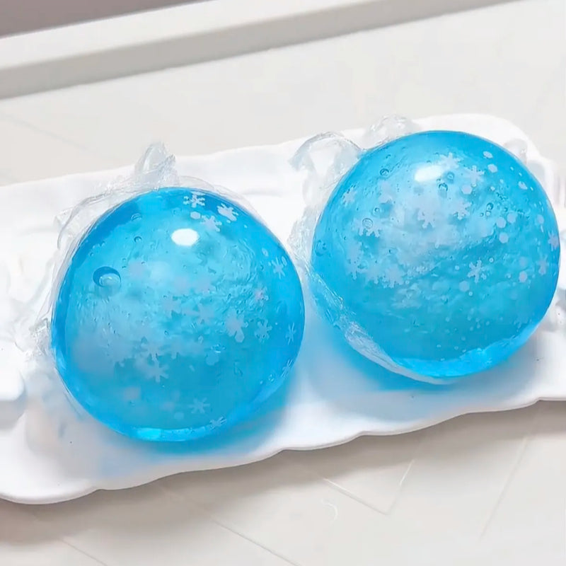 SNOW CRUNCH SAND SQUISHY BALL