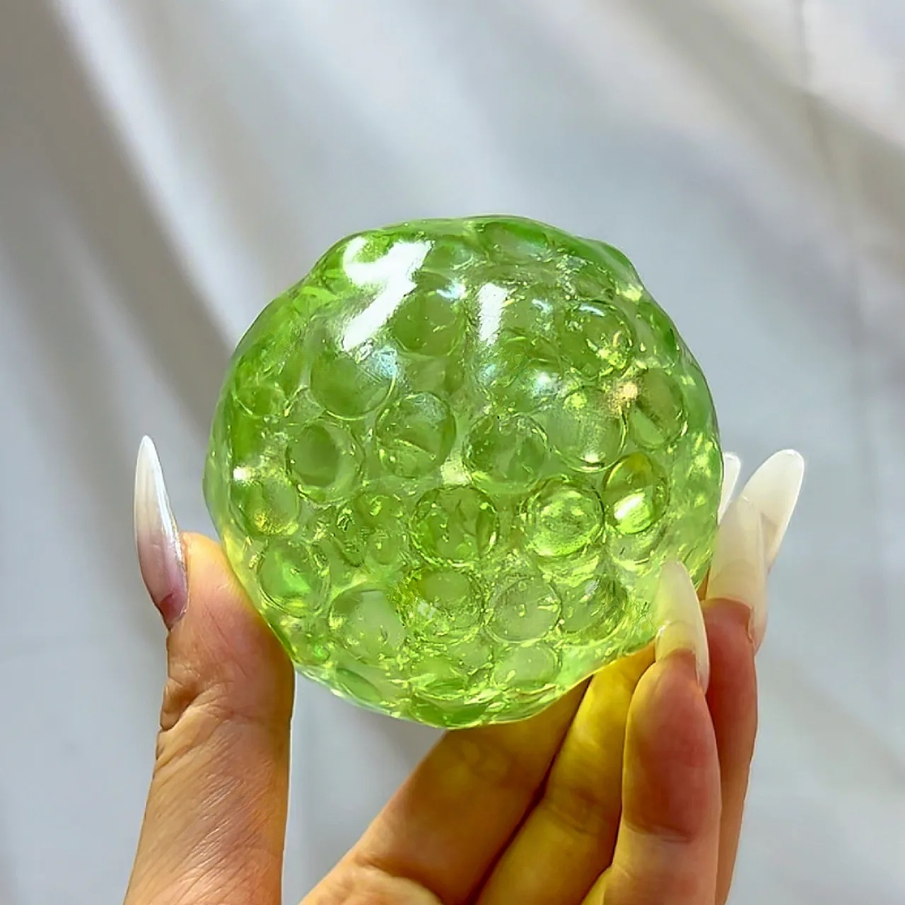 COLOR CANDY POP BEAD SQUISHY BALL