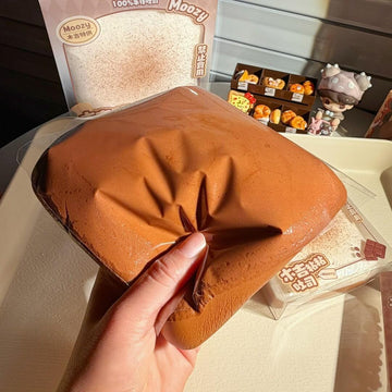 CHOCOLATE LAVA SLOW REBOUND SQUISHY TOY