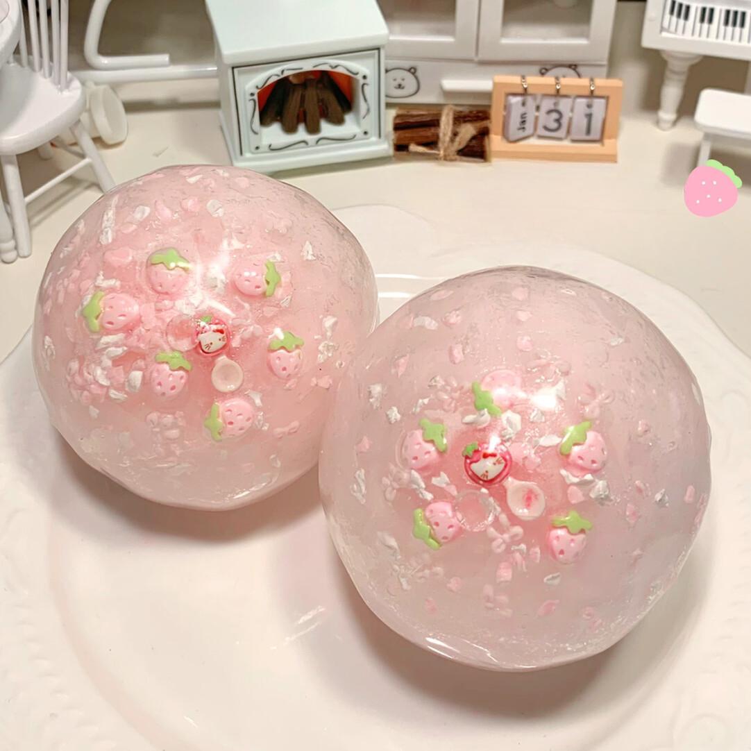 BERRY CRUNCH YOGURT HANDMADE SQUISHY BALL