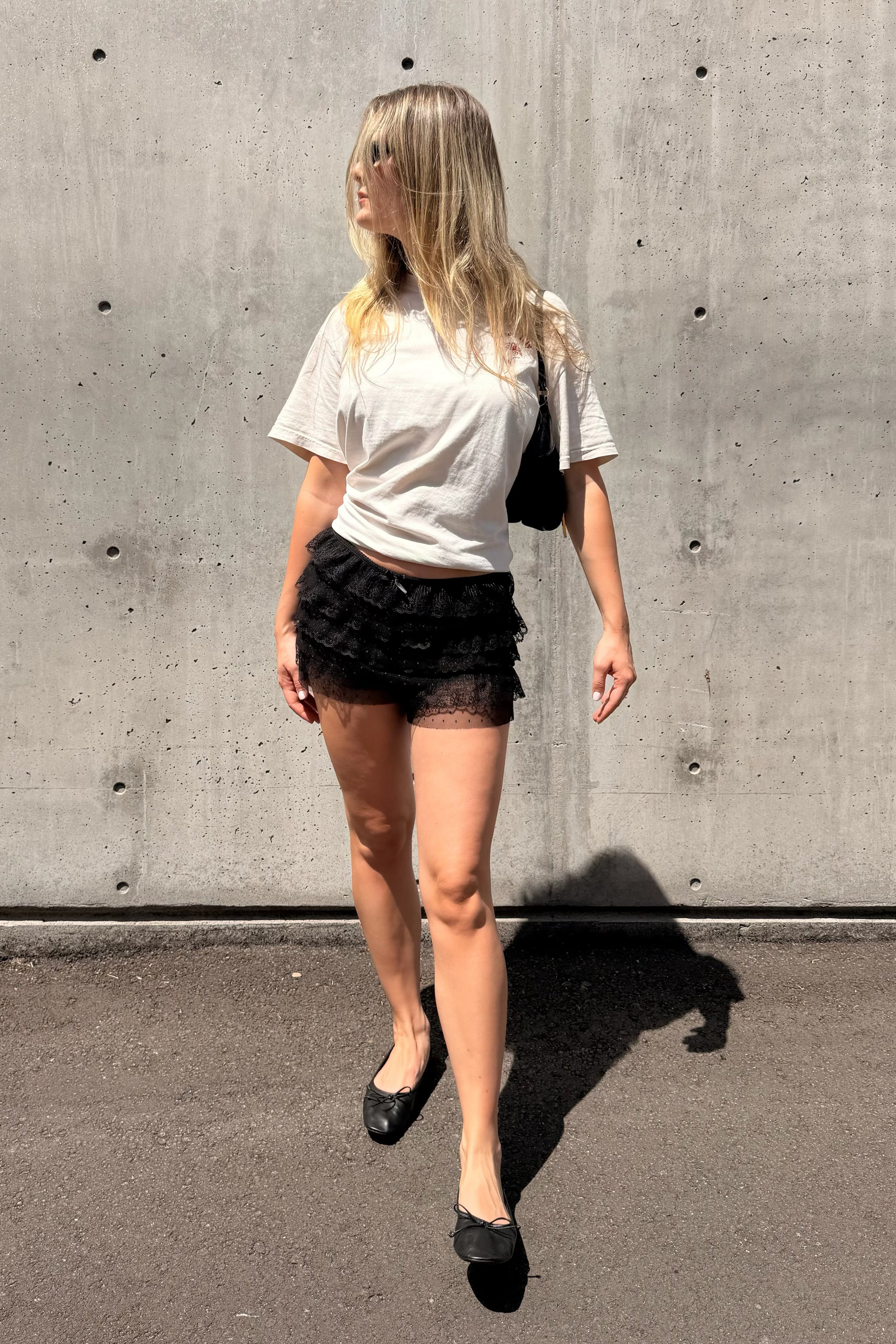ELENE SHORTS BLACK