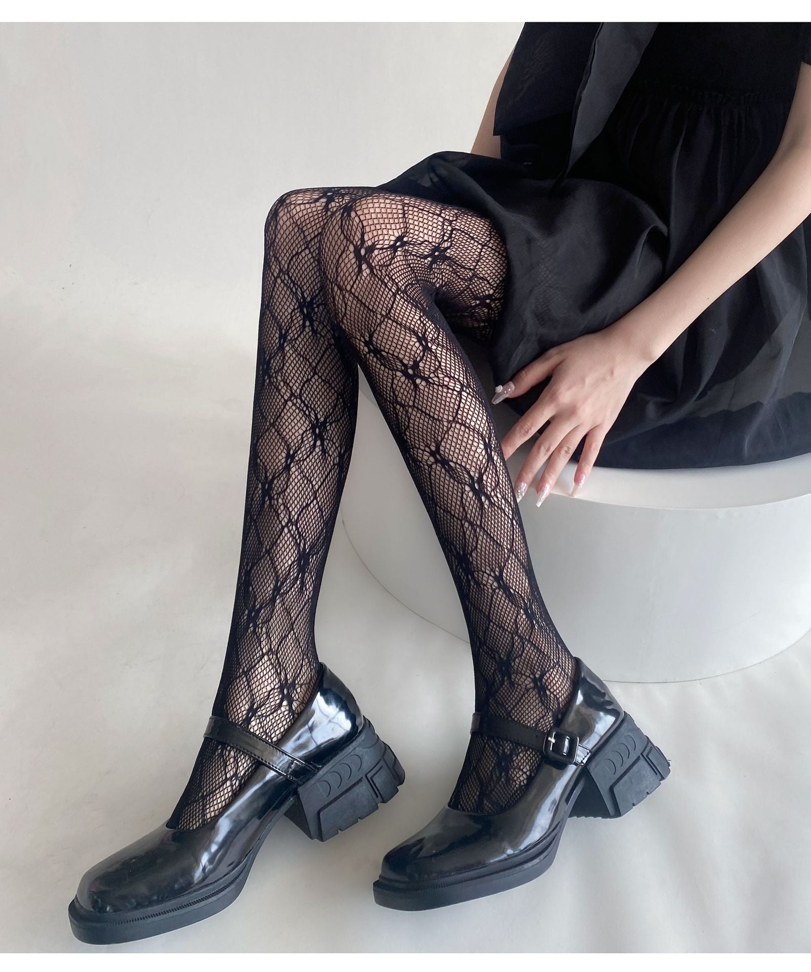 THIN SUMMER LACE Y2K FLORAL HOLLOW LEG SHAPING BOTTOM SOCKS PANTYHOSE