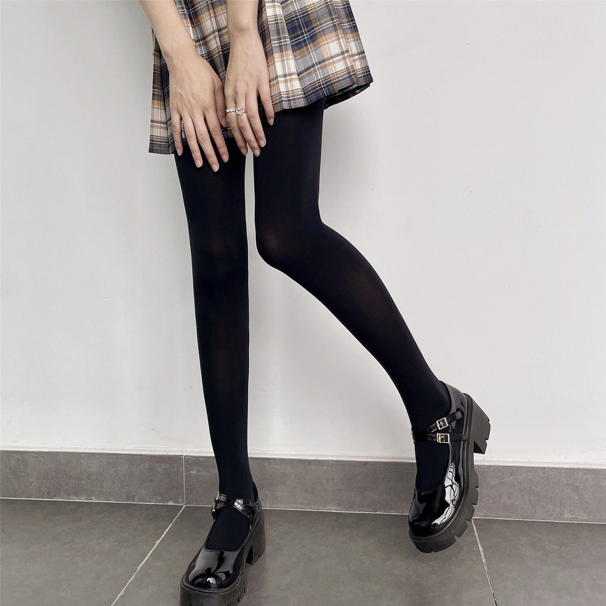 JAPANESE RETRO 120D VELVET HIGH ELASTICITY IMPERVIOUS AND THIN PANTYHOSE