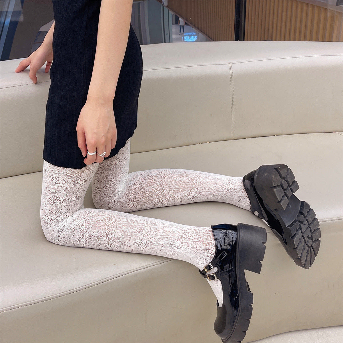FASHION JACQUARD HOLLOW MESH SOCKS LOLI GIRL BOTTOM PANTYHOSE