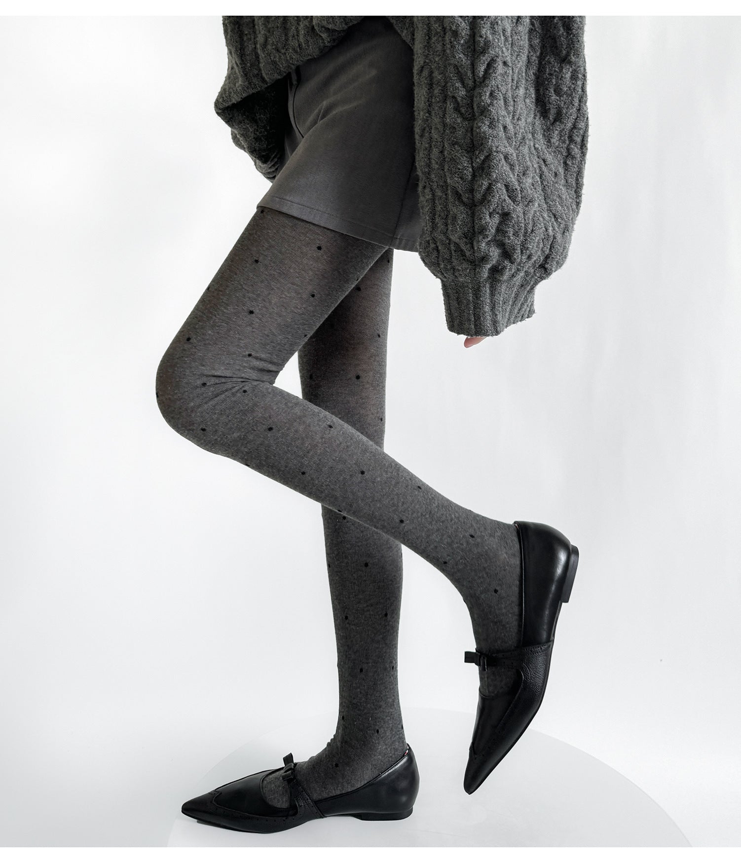 RETRO POLKA DOT JACQUARD PANTYHOSE