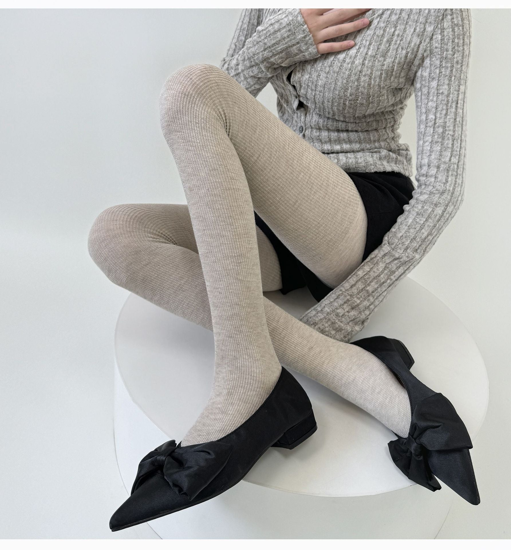 SPRING AND AUTUMN SMALL BRIGHT SILK SLIGHTLY FLASH SILVER SILK MIXED LINE VERTICAL STRIP LEGGINGS PANTYHOSE
