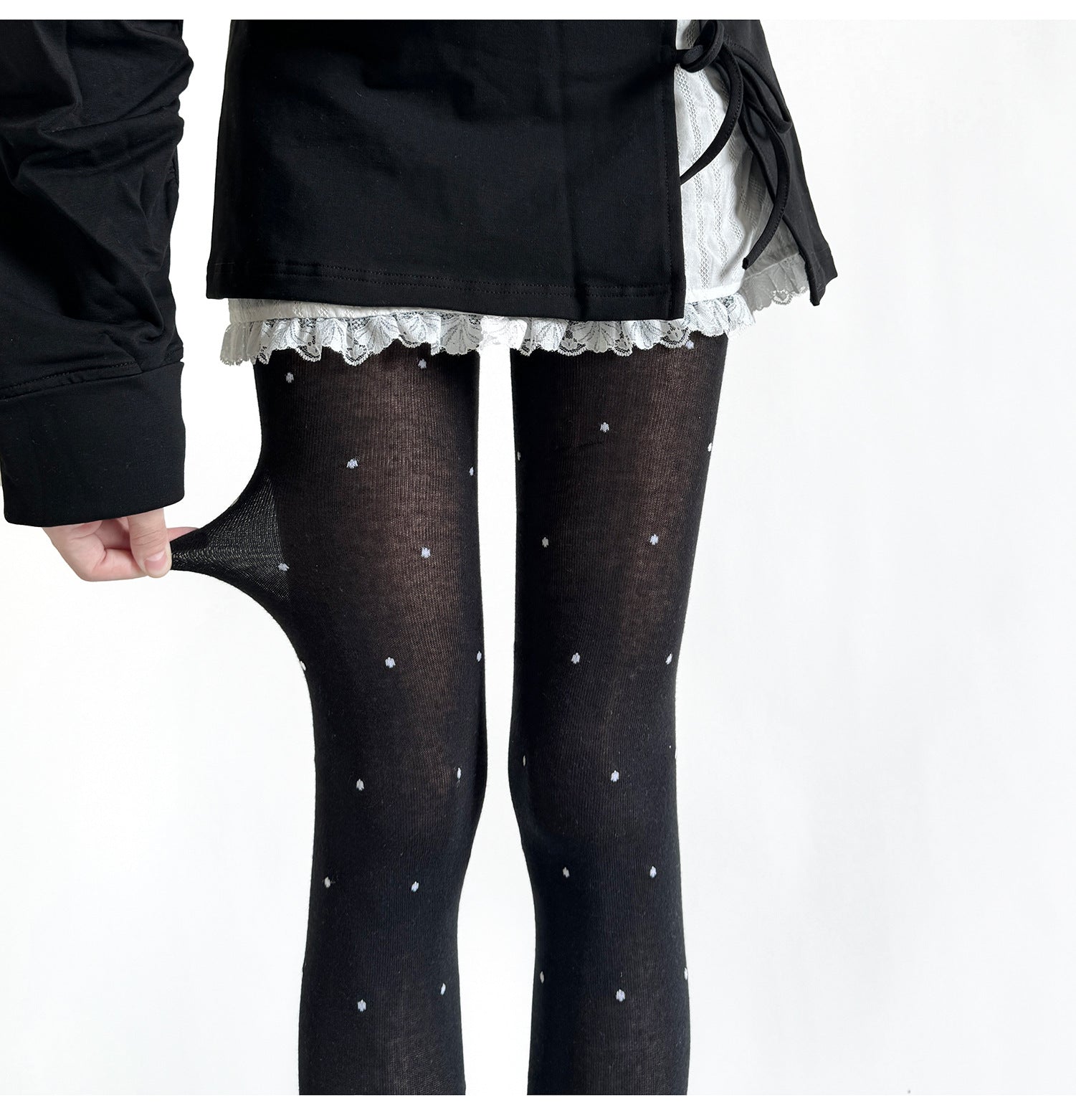 RETRO POLKA DOT JACQUARD PANTYHOSE