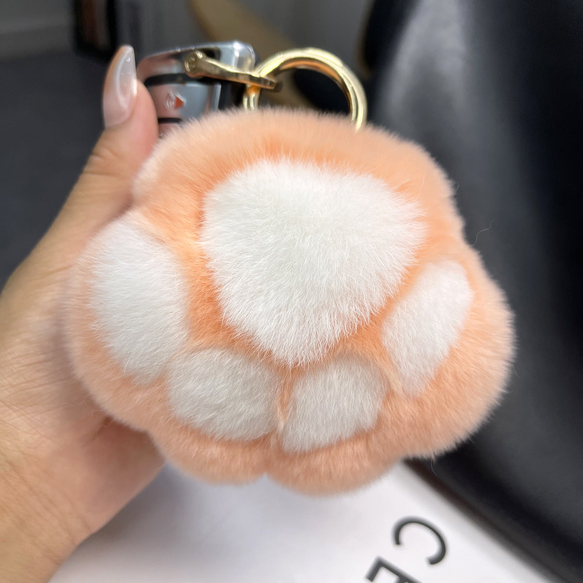 GENUINE REX RABBIT FUR CAT PAW CAR KEYCHAIN ACCESSORY