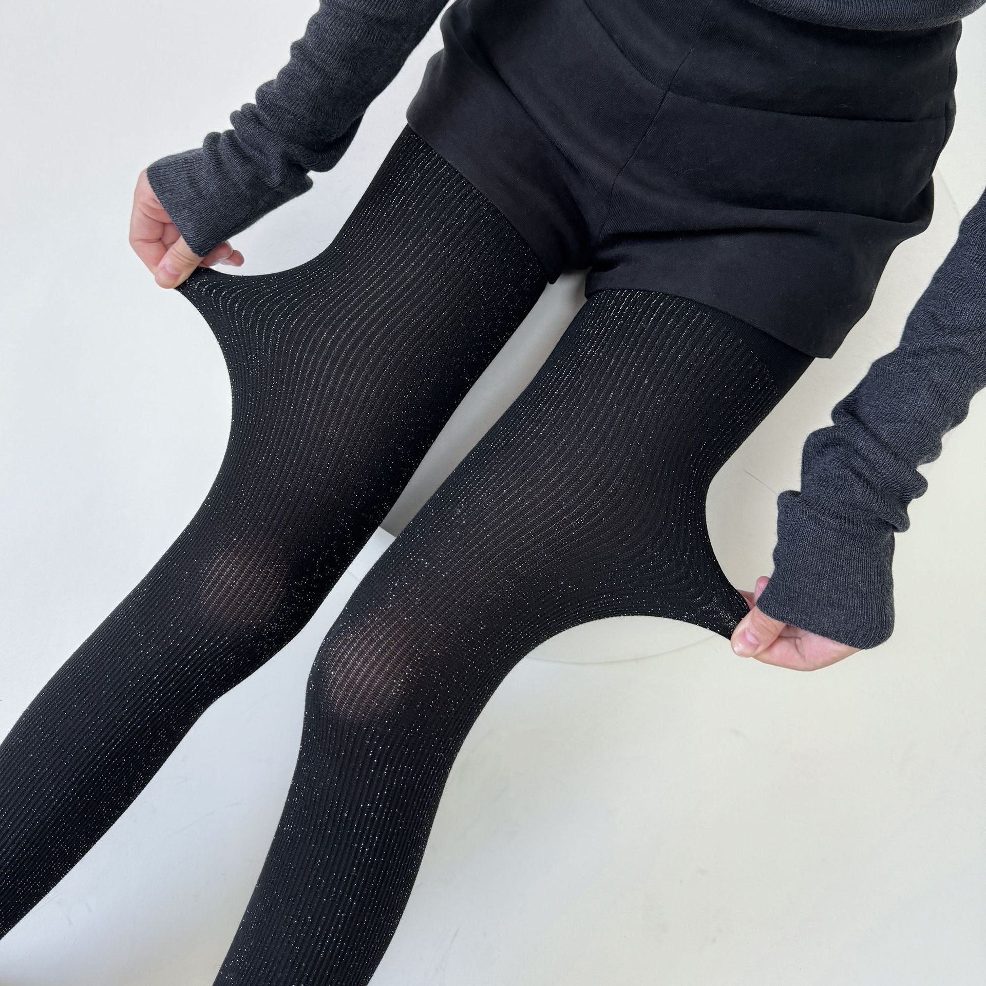 SPRING AND AUTUMN SMALL BRIGHT SILK SLIGHTLY FLASH SILVER SILK MIXED LINE VERTICAL STRIP LEGGINGS PANTYHOSE
