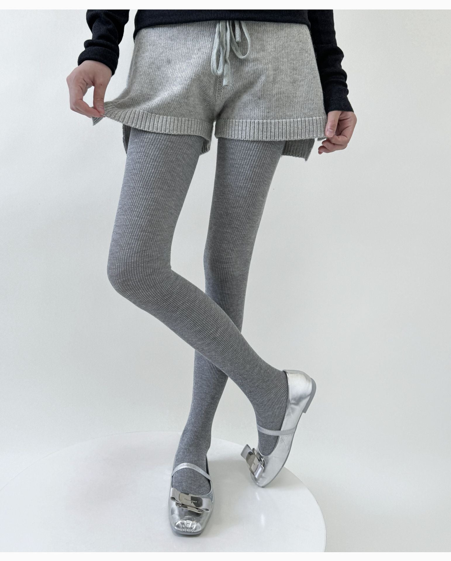 SPRING AND AUTUMN SMALL BRIGHT SILK SLIGHTLY FLASH SILVER SILK MIXED LINE VERTICAL STRIP LEGGINGS PANTYHOSE