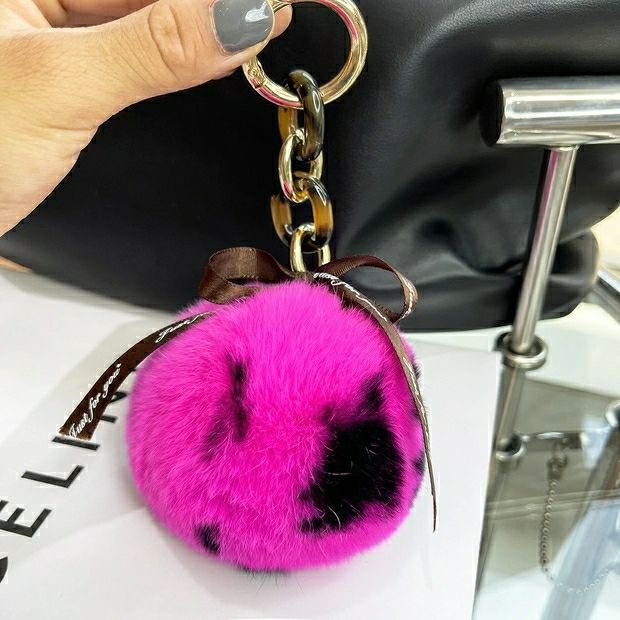 REAL SOWBUCK HAIR LEOPARD PRINT HAIR BALL KEYCHAIN AND HAIR BALL HANDBAG ACCESSORY