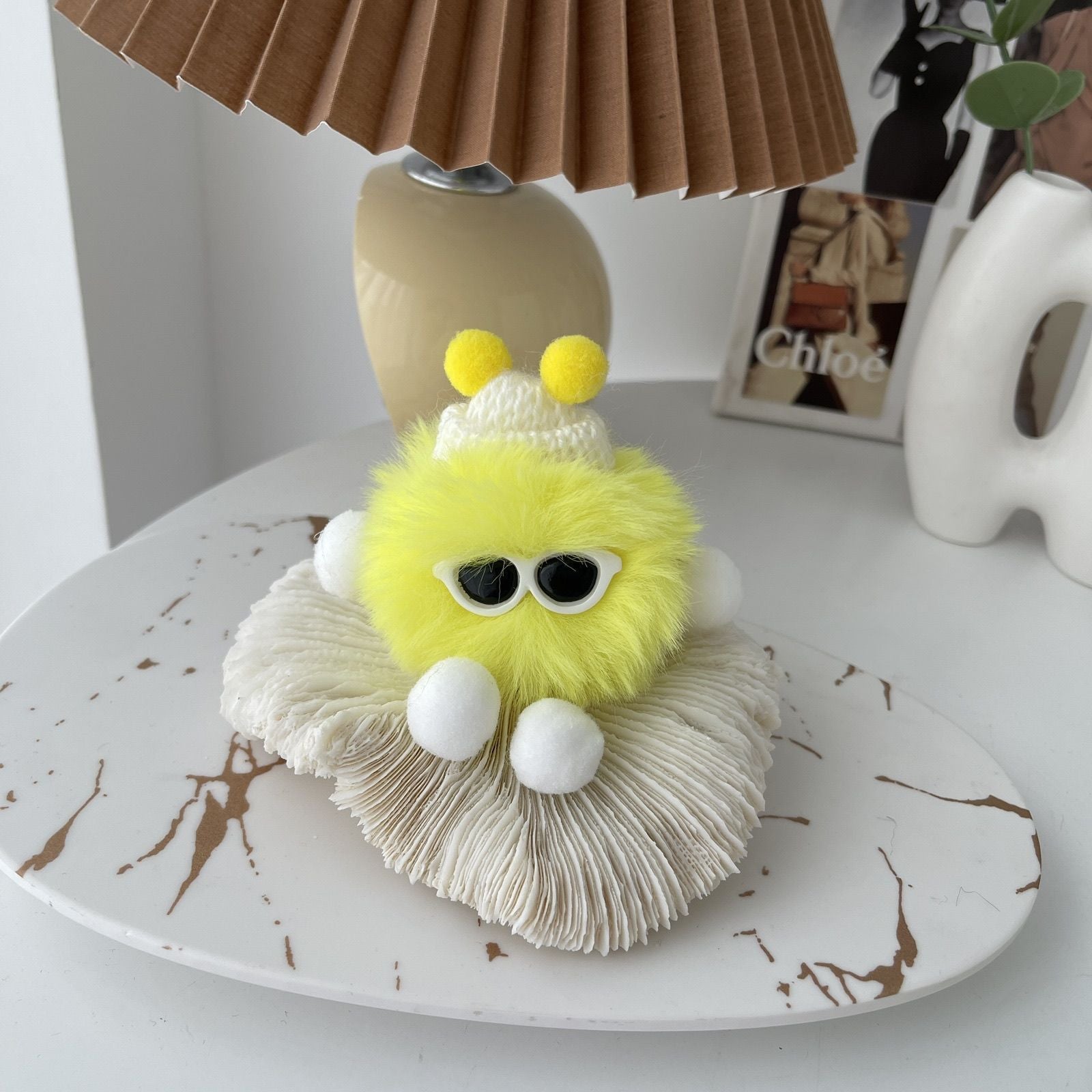 COLORFUL DUST BALL KEYCHAIN ACCESSORY