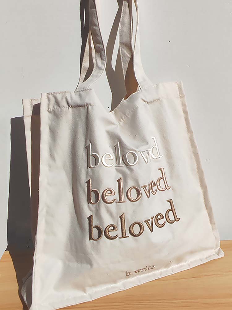 LETTER EMBROIDERED CANVAS BAG