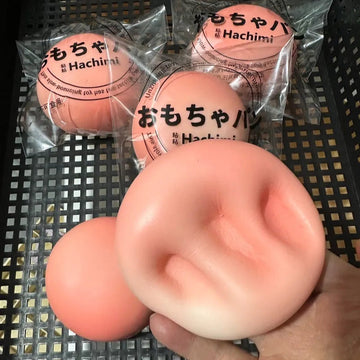 WHITE PEACH STICKY BUN TABA SQUISHY TOYS