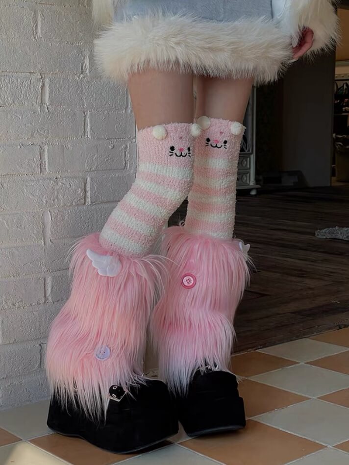NEW FASHION ANGEL WINGS FURRY LEG WARMERS