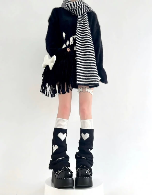 FASHION BLACK WHITE LEG WARMERS