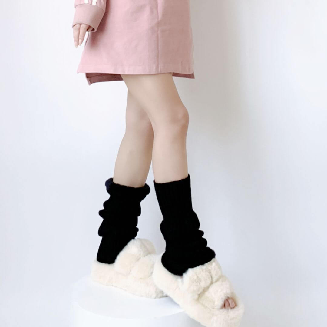 FASHION FURRY PINK LEG WARMERS