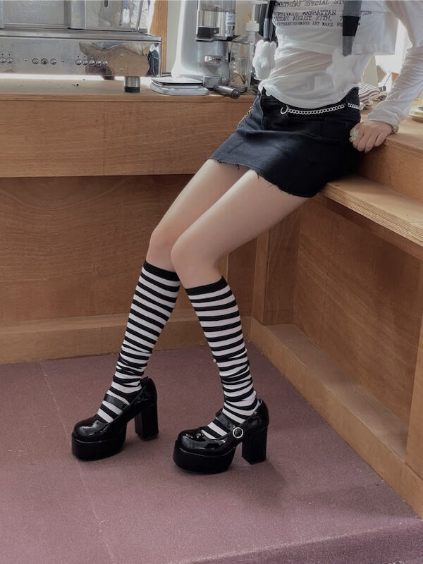 FASHION GIRL CANDY STRIPE STOCKINGS