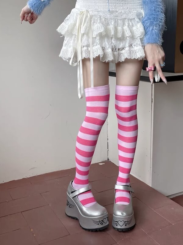 FASHION GIRL CANDY STRIPE STOCKINGS
