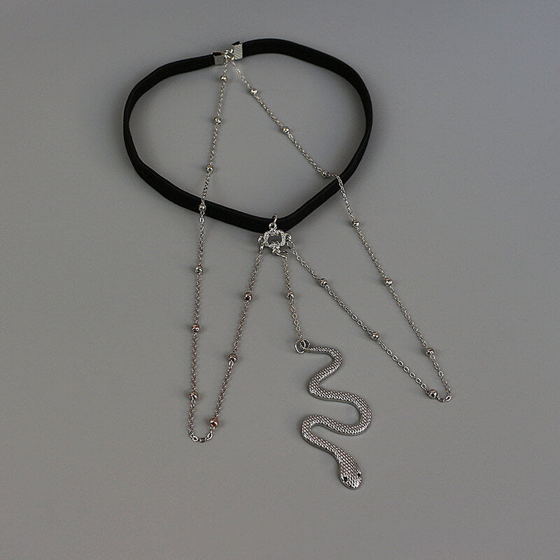 FASHION GOTHIC AESTHETIC SNAKE GARTER