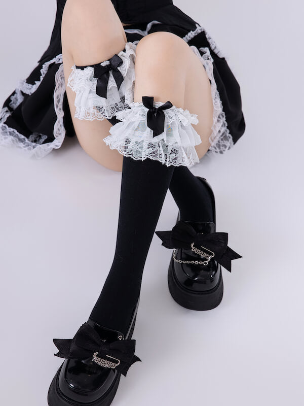 TRIPLE LACE LAYERS STOCKINGS