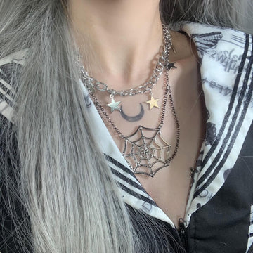 FASHION STARS SPIDER WEB NECKLACE