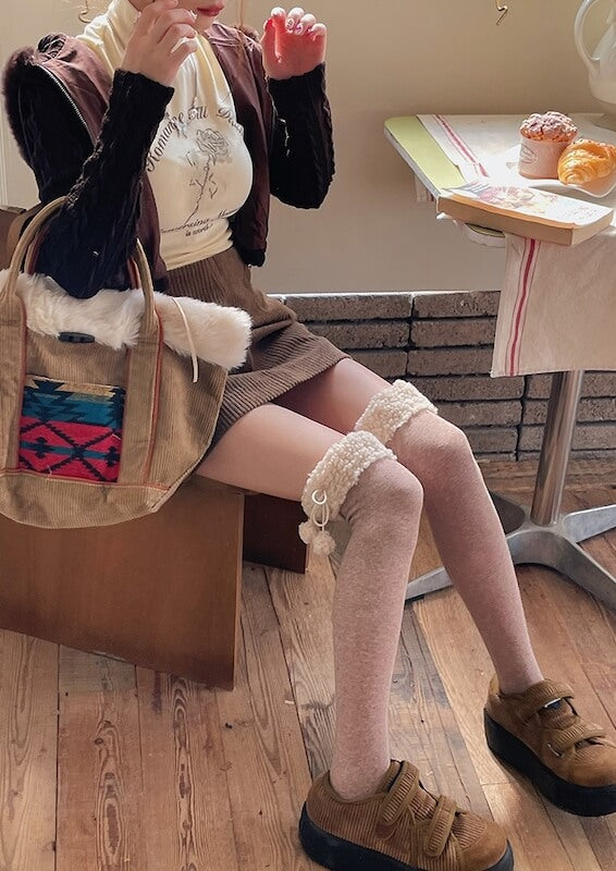 FASHION POMPON THIGH HIGH WARM STOCKINGS