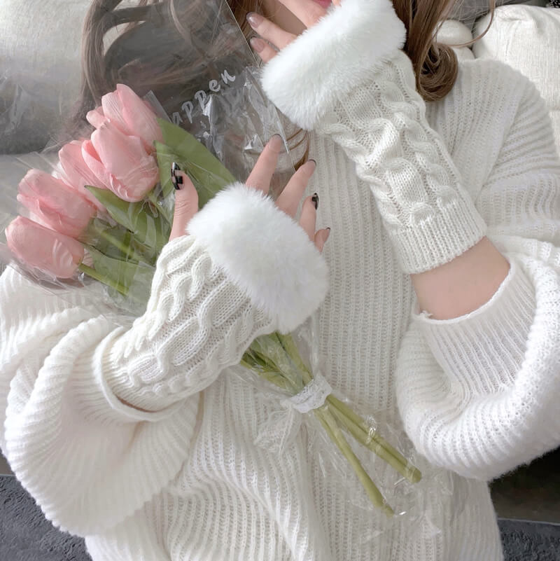 FASHION WINTER GLOVES HAND CUFFS