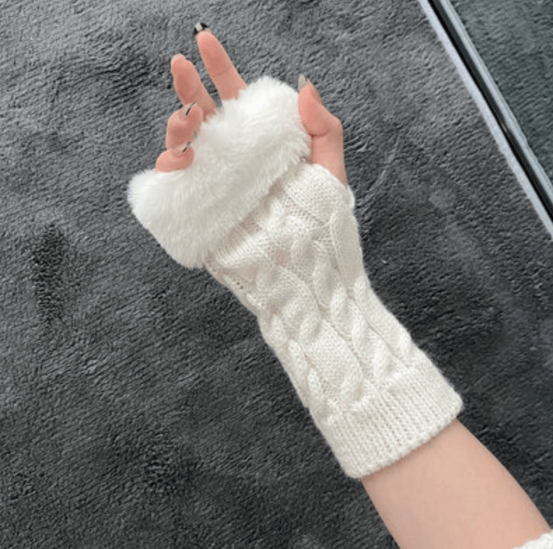 FASHION WINTER GLOVES HAND CUFFS