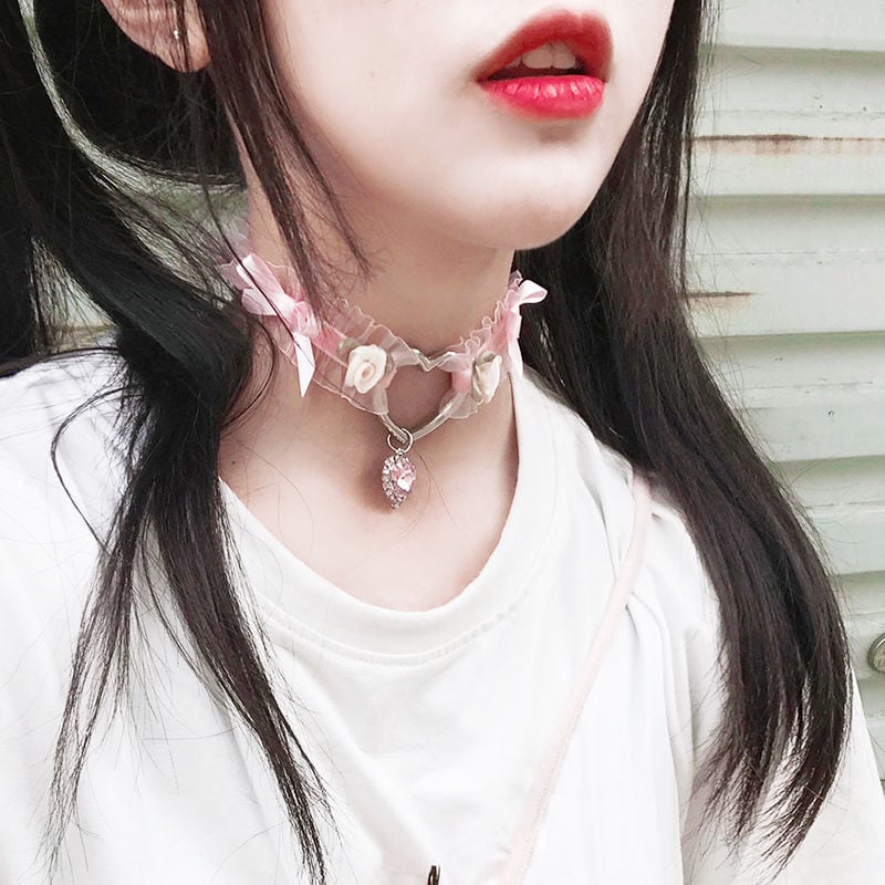 COLLAR CHAIN FEMALE NECKBAND LACE HOLLOW CUTE HEART GIRL TRENDY CLAVICLE CHAIN