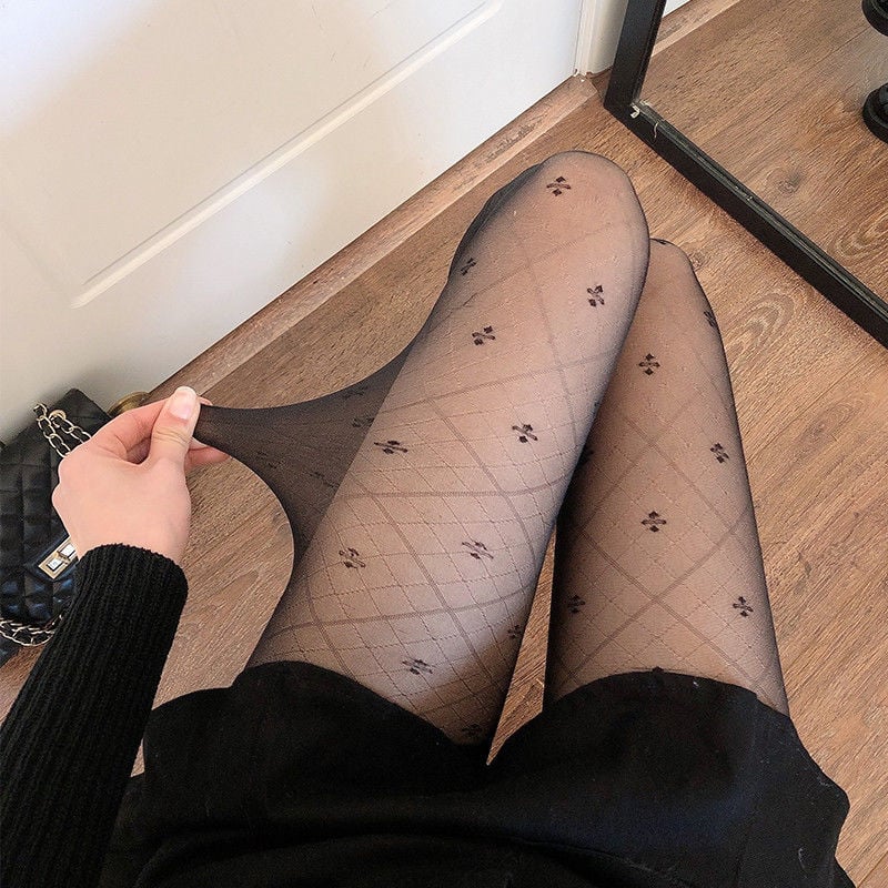 BLACK RHOMBIC JACQUARD CLOVER BLACK SILK STOCKINGS NET THIN LEG PANTYHOSE