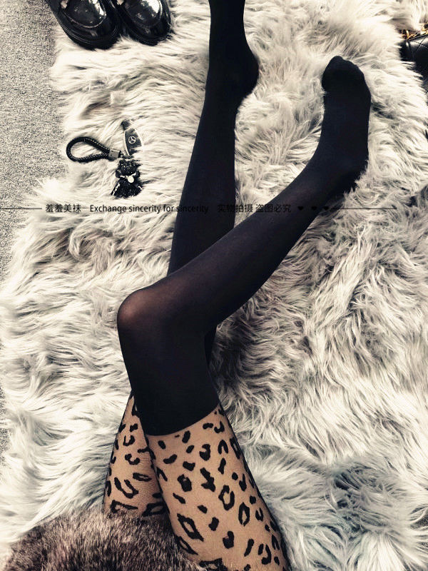 WILD LITTLE MILK LEOPARD FASHION TRANSPARENT ANTI-HOOK SILK PANTYHOSE WAS THIN AND ULTRA-THIN LEGGINGS