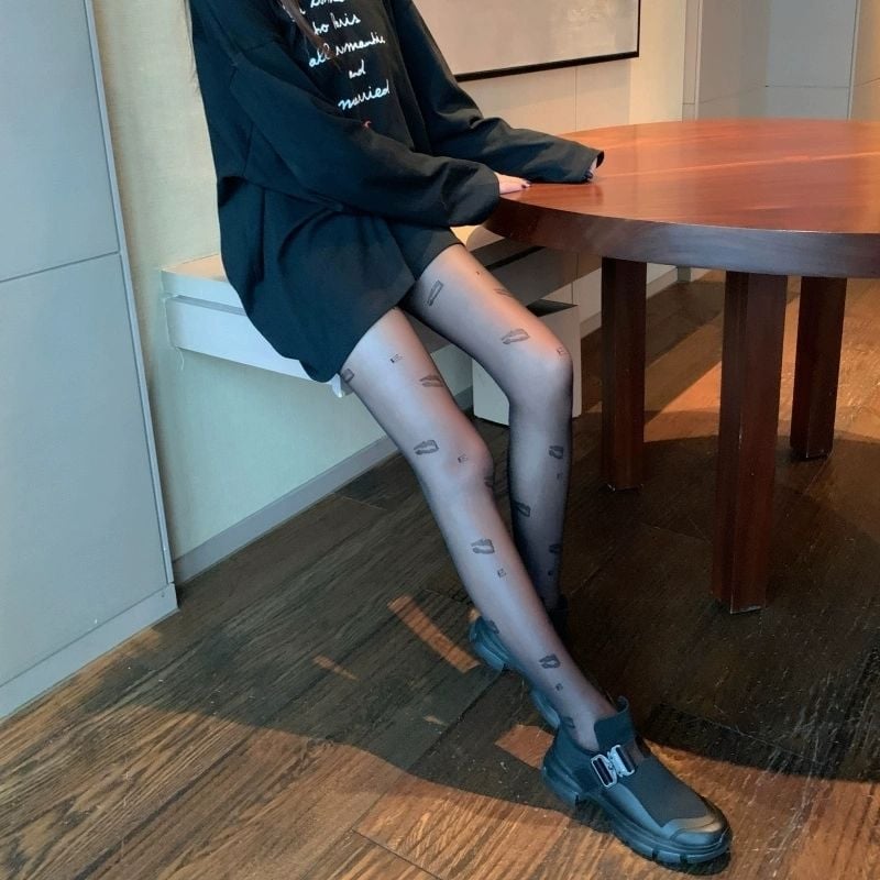 BLACK STOCKINGS THIN JACQUARD FASHION LEGGINGS LIP PRINT PANTYHOSE